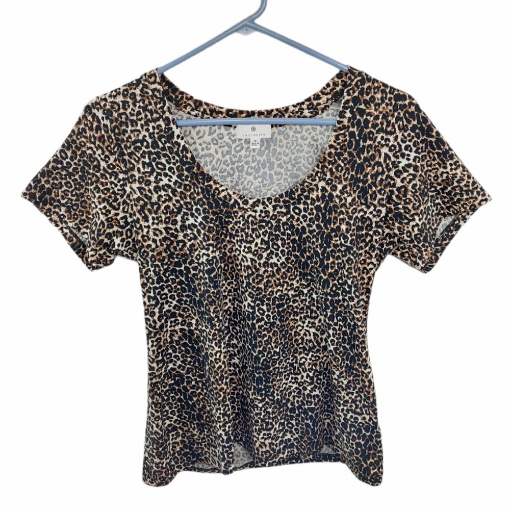 Socialite Leopard Print Short Sleeve Scoop Neck